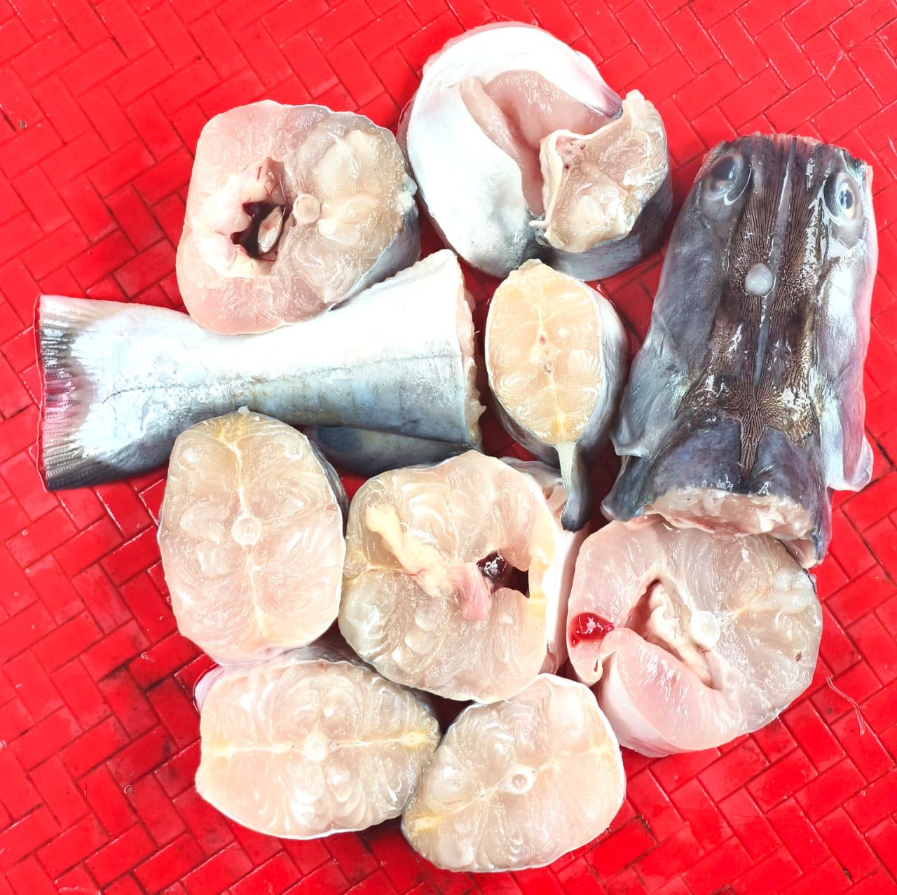 River Aeer Fish(1pcs 500gm).